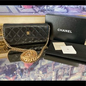 CHANEL Chained Wallet on Chain Purse Wallet